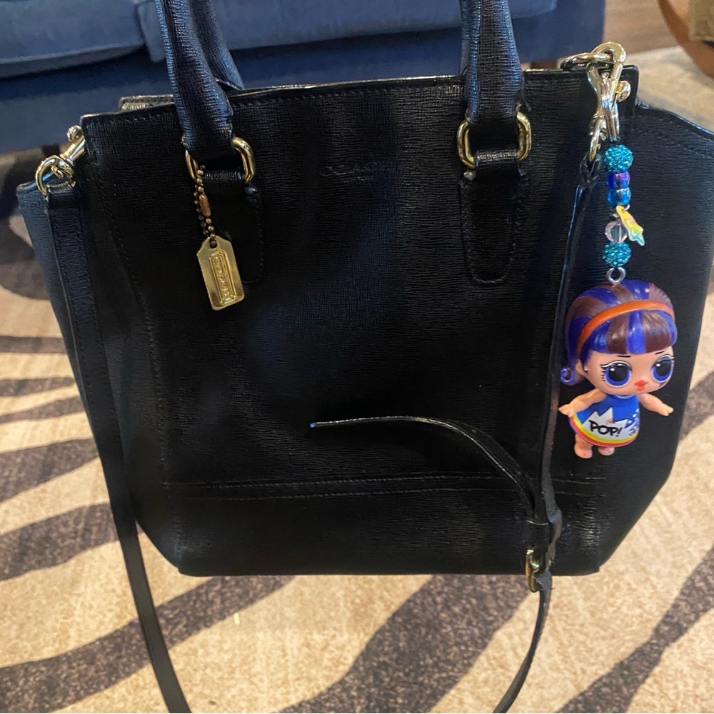 Bag, Elegant Black Leather Hand